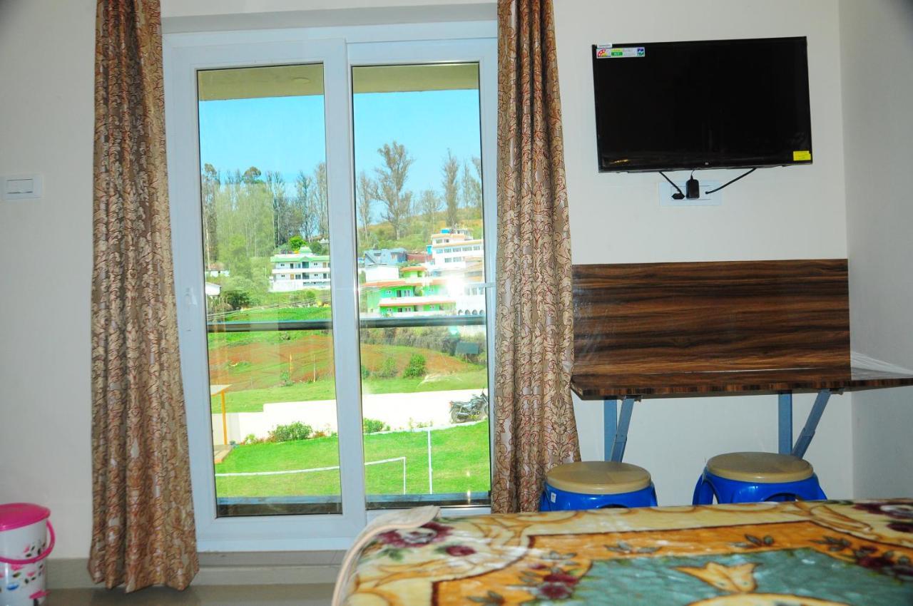 לינה וארוחת בוקר אוטי Rose Garden Enclave For Families & Executives מראה חיצוני תמונה
