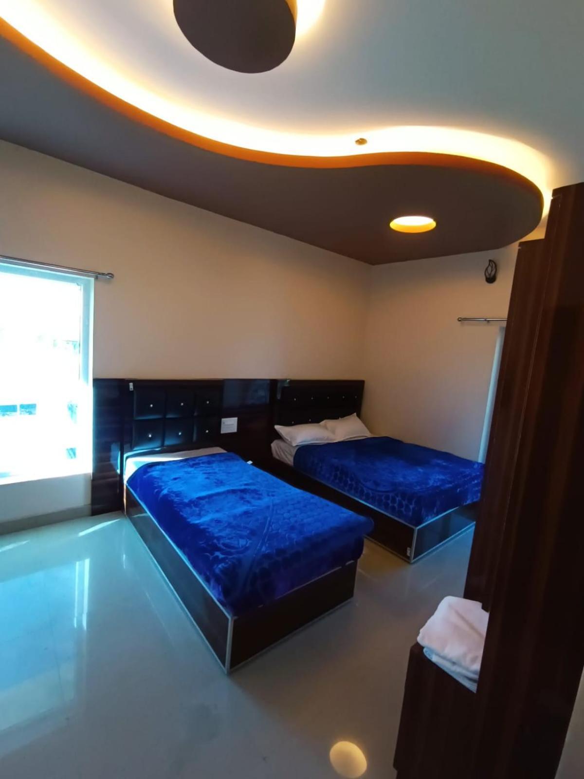 לינה וארוחת בוקר אוטי Rose Garden Enclave For Families & Executives מראה חיצוני תמונה