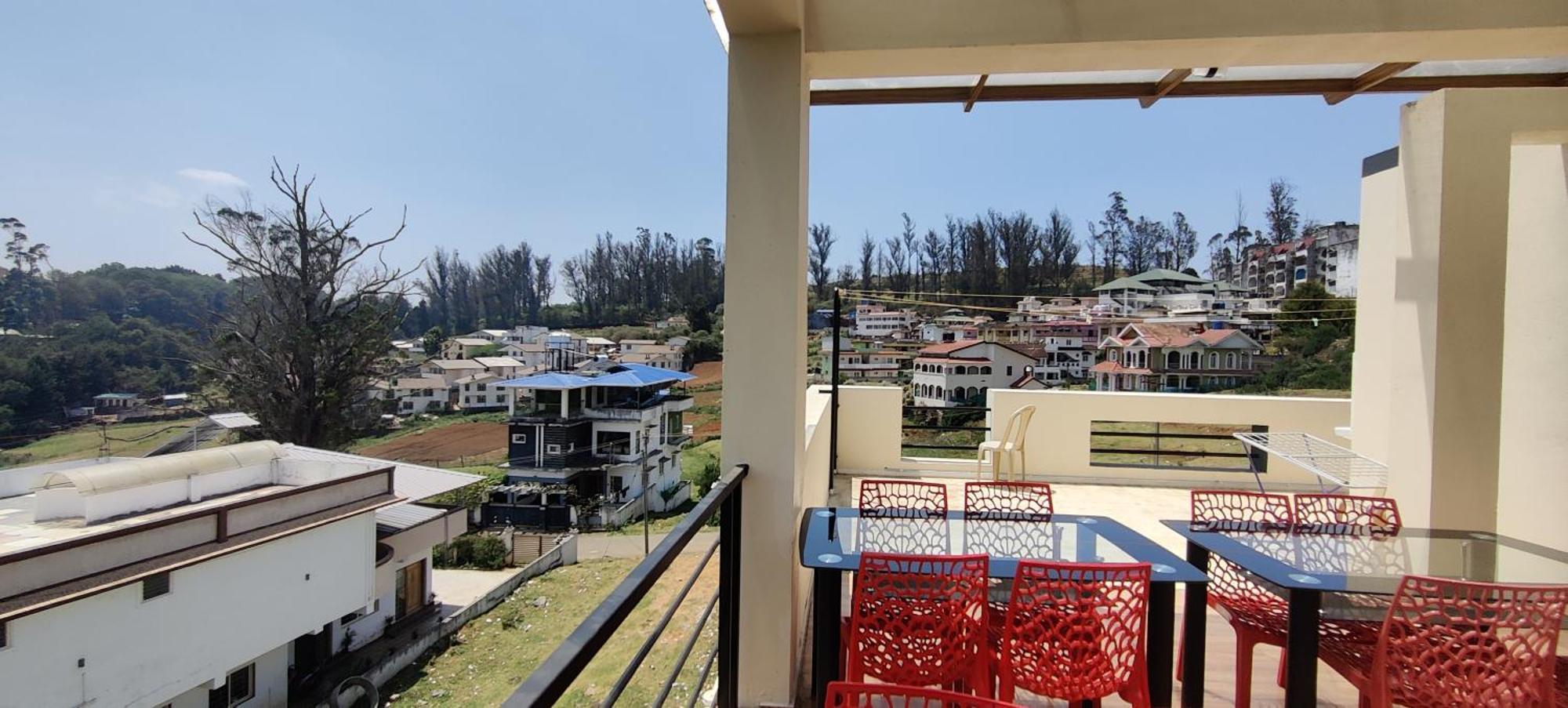 לינה וארוחת בוקר אוטי Rose Garden Enclave For Families & Executives מראה חיצוני תמונה